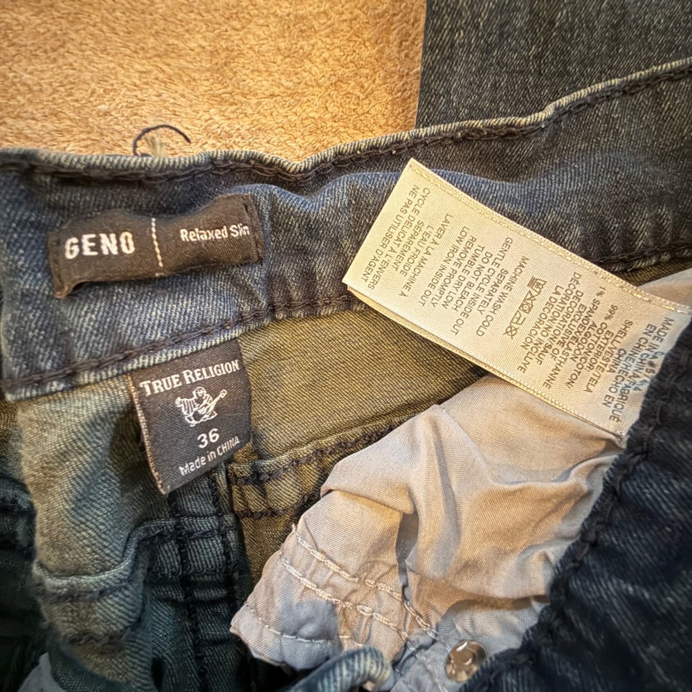 True Religion Geno Relaxed Slim Jeans Dark Wash Men's Size 36 - Picture 8 of 9